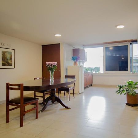 Apartamentos Galerias Богота Екстериор снимка