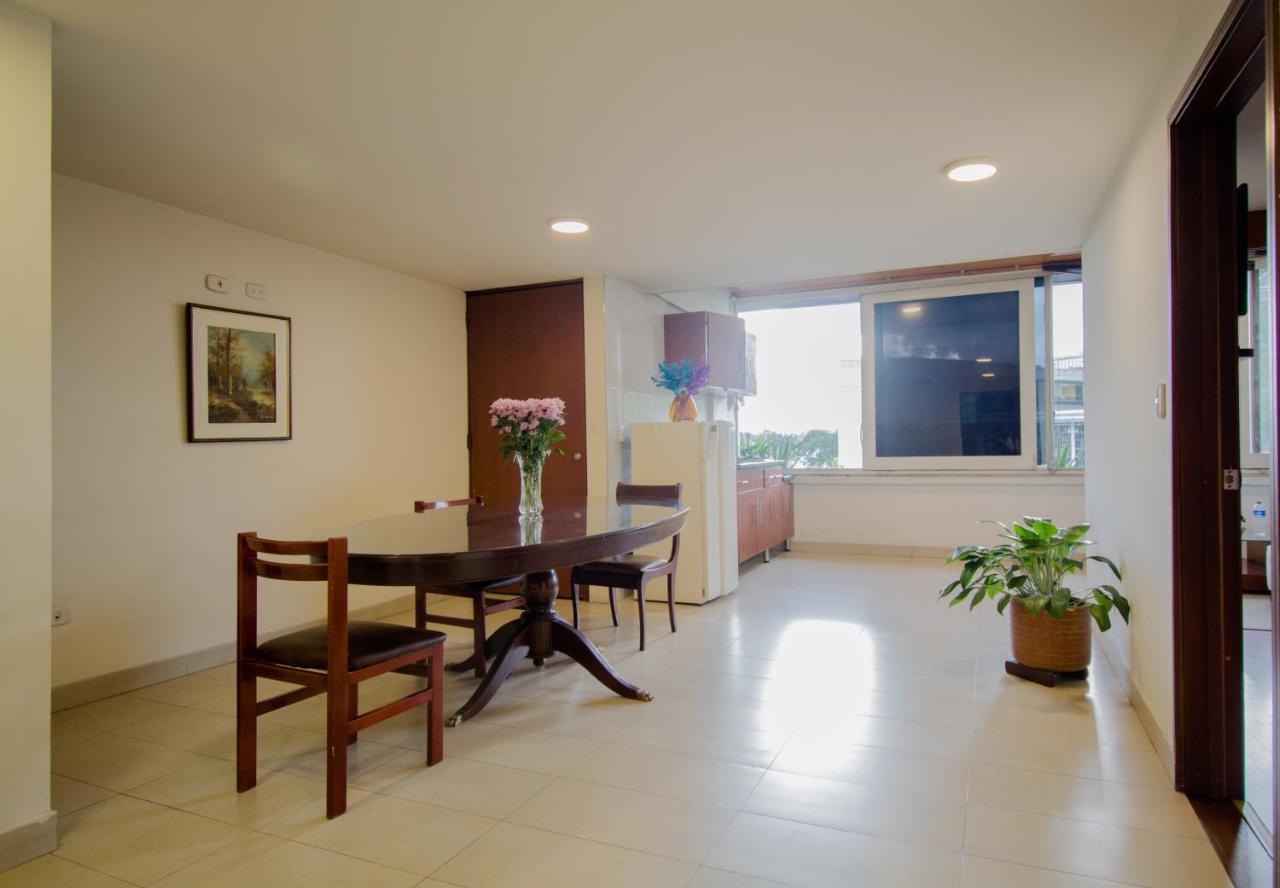 Apartamentos Galerias Богота Екстериор снимка