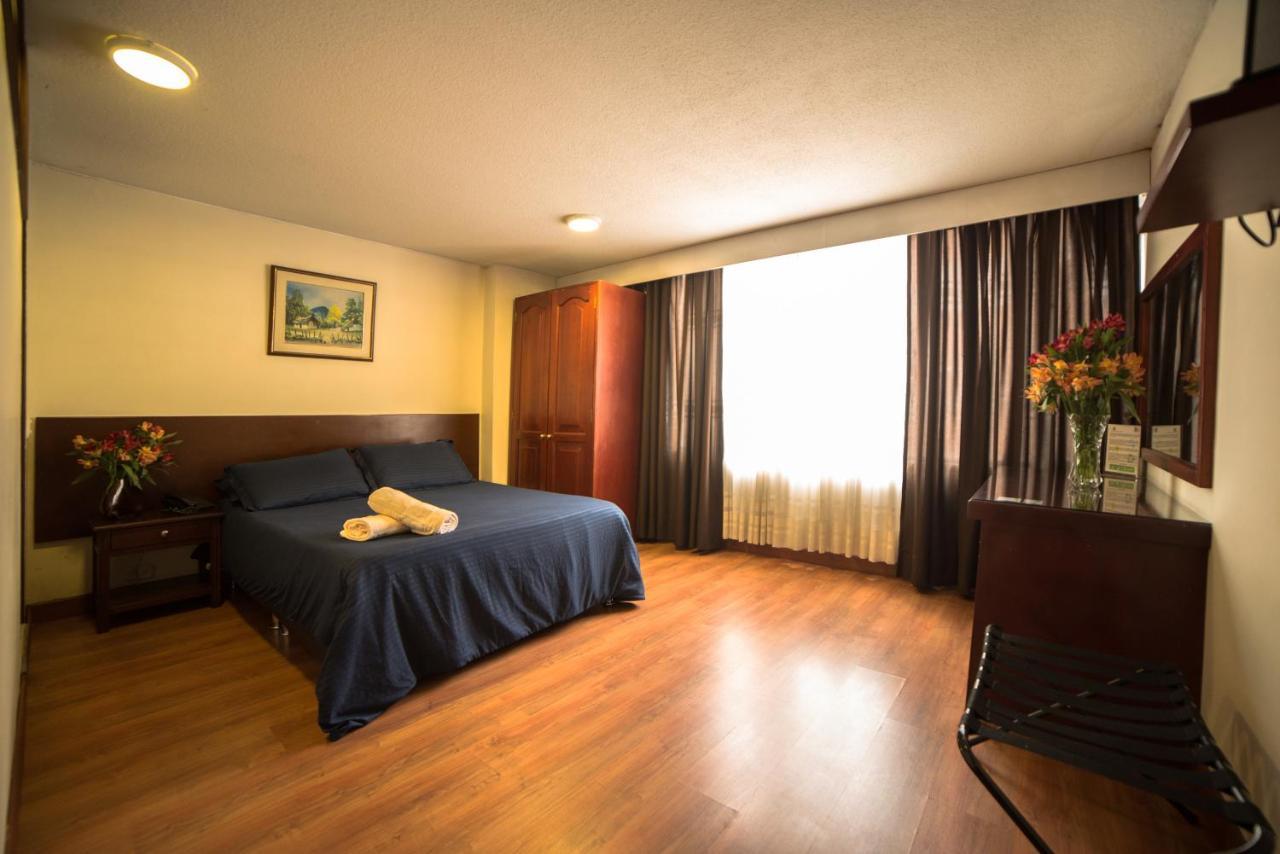 Apartamentos Galerias Богота Екстериор снимка
