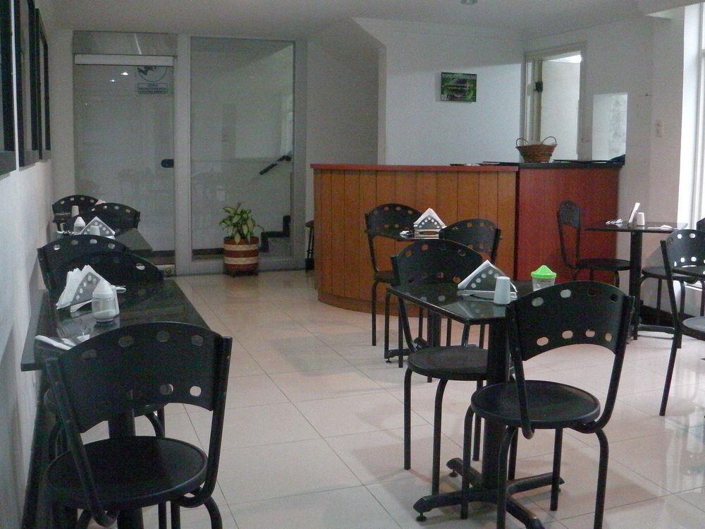 Apartamentos Galerias Богота Екстериор снимка
